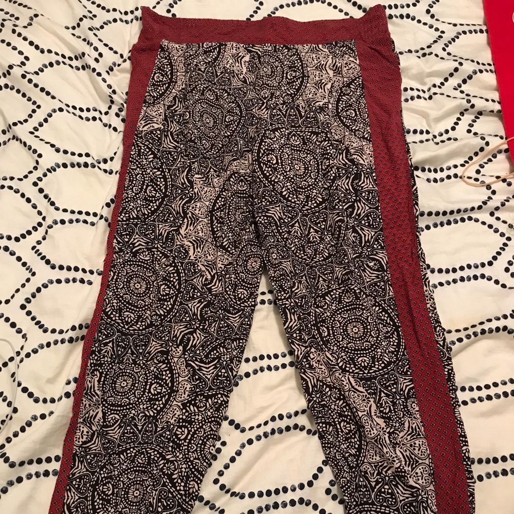 High-Waisted Printed Crops